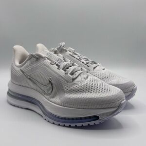 Nike Pegasus Premium Women’s Size 6.5 White Metallic Silver  HQ2593-102